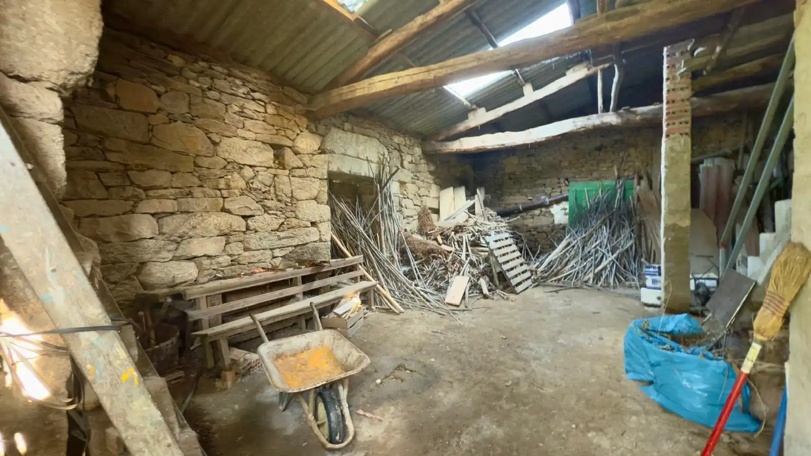 Finca rústica en venta en Cenlle con Jardín privado, Terraza y Trastero