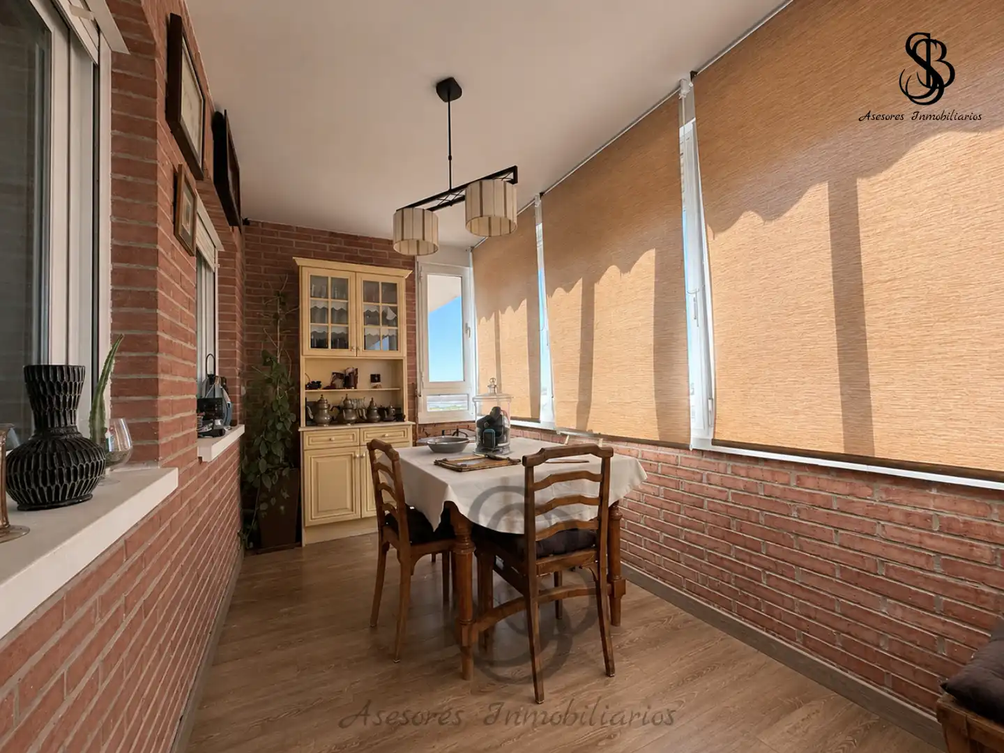 Comedor de Ático en venta en San Vicente del Raspeig / Sant Vicent del Raspeig con Aire acondicionado, Calefacción y Parquet