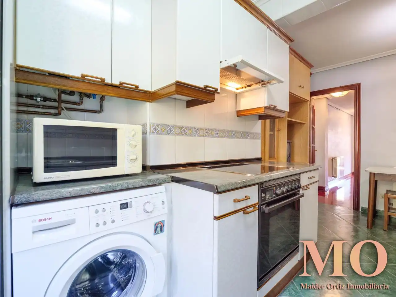 Cocina de Ático en venta en Bergara con Calefacción, Terraza y Trastero