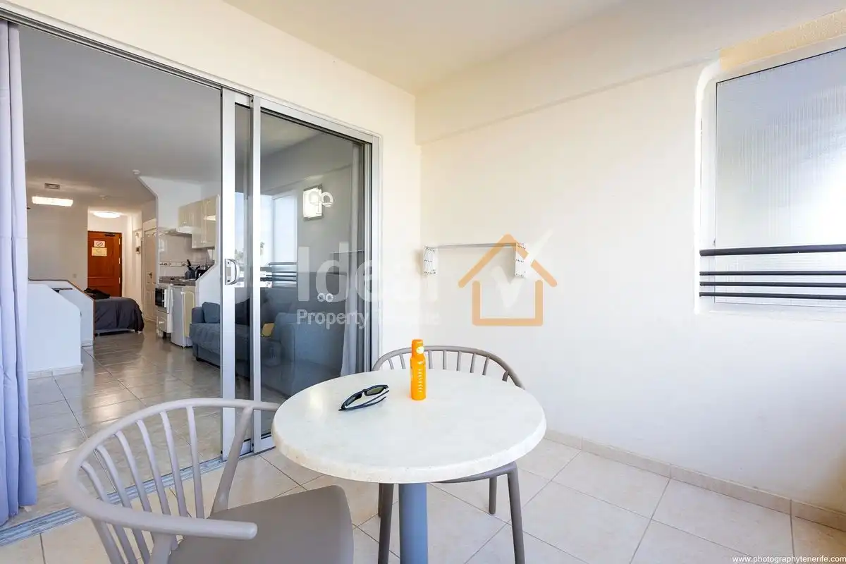 Terraza de Estudio en venta en Adeje con Aire acondicionado, Terraza y Amueblado