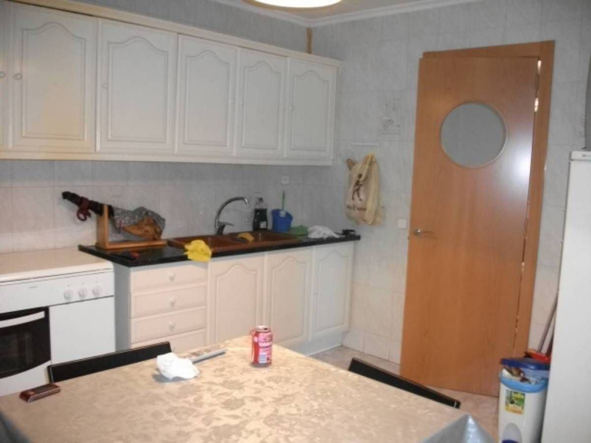 Kitchen of House or chalet for sale in Manresa  with Air Conditioner, Heating and Terrace