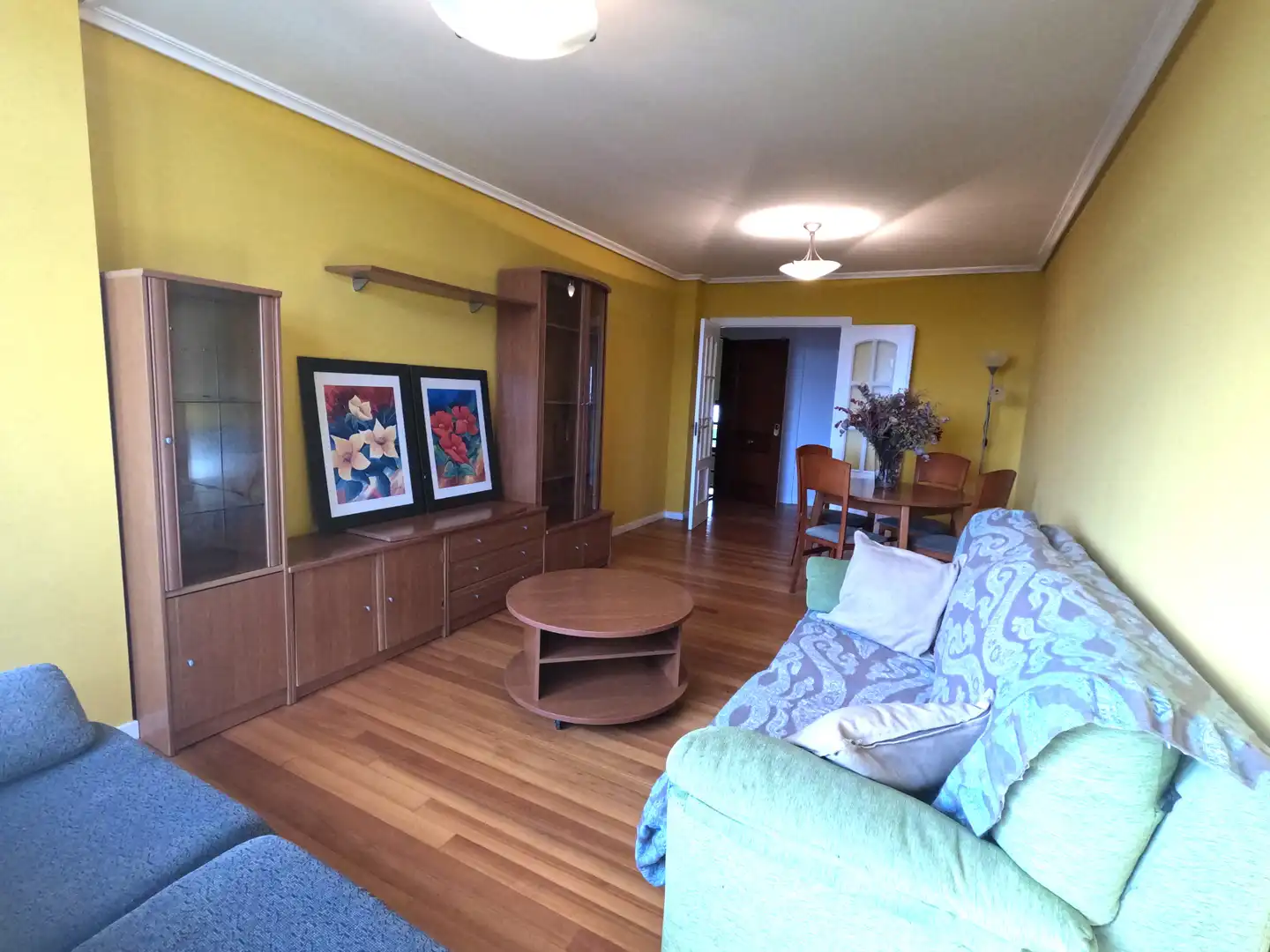 Wohnzimmer von Wohnung zur Miete in Santander mit Heizung, Möbliert und Ofen