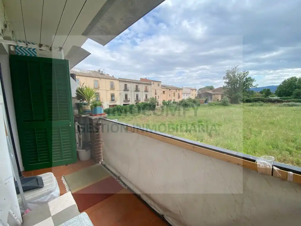 Terrassa de Pis en venda en La Bisbal d'Empordà