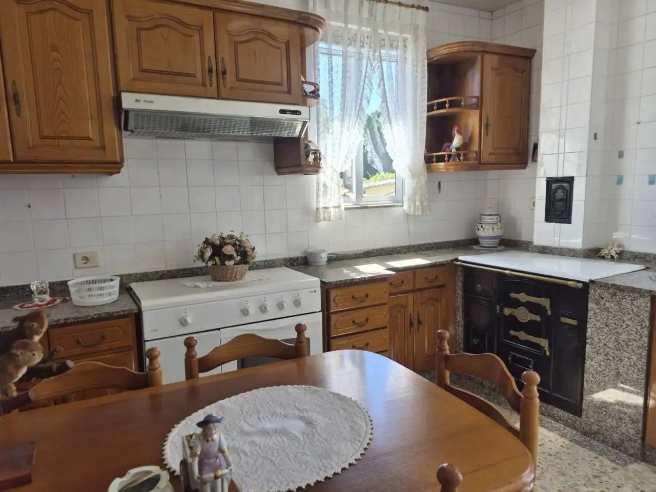 Cuina de Casa o xalet en venda en Oza dos Ríos