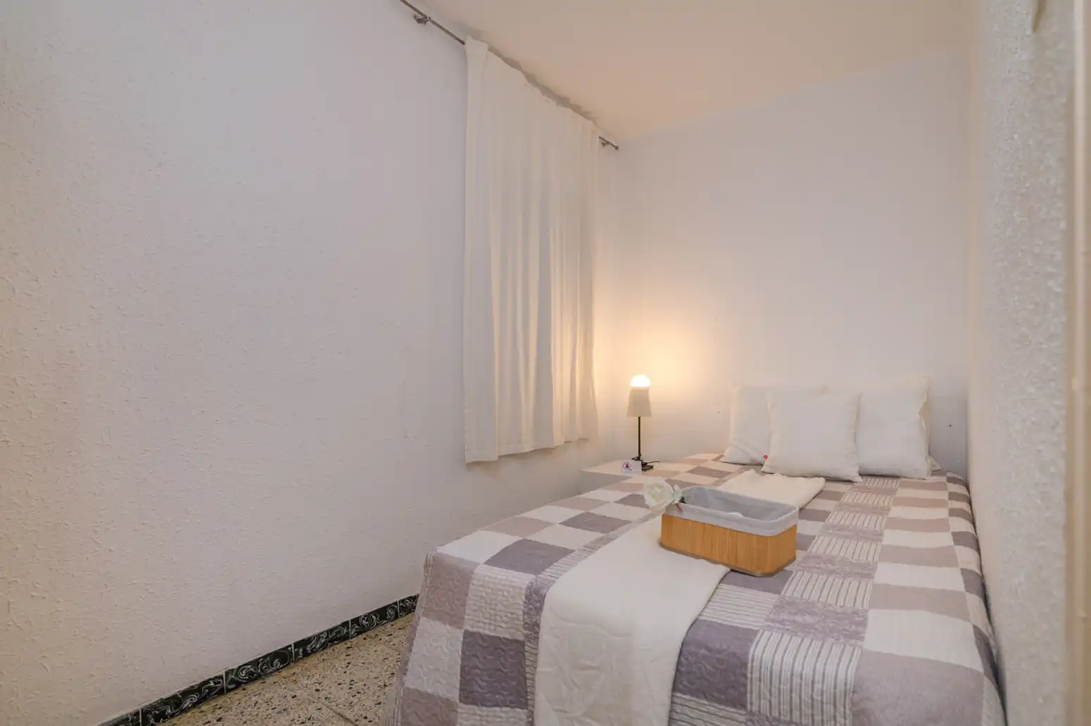 Habitación de Piso en venta en Sant Feliu de Llobregat con Balcón