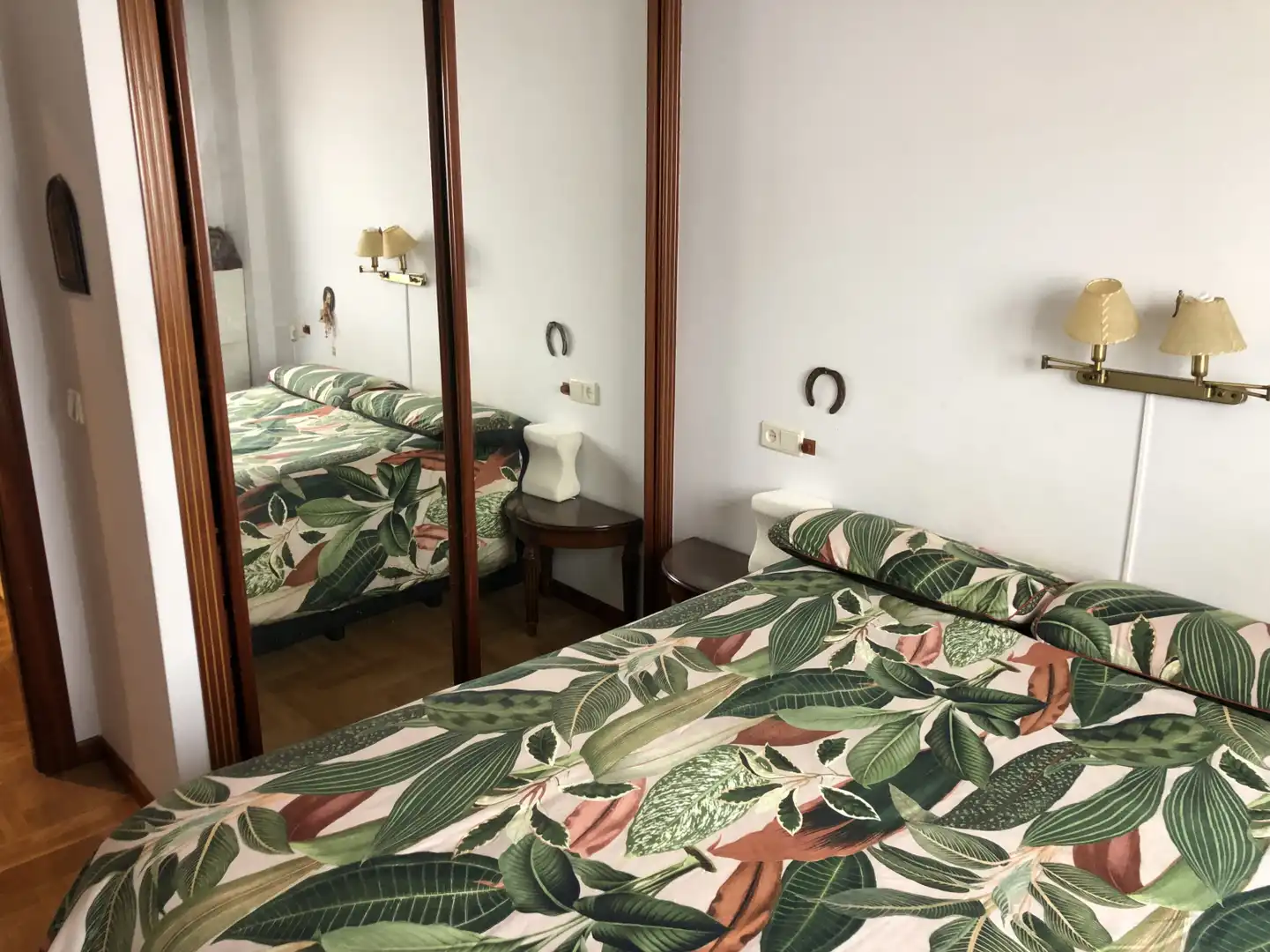 Bedroom of Flat for rent in Oviedo   with Heating, Parquet flooring and Storage room