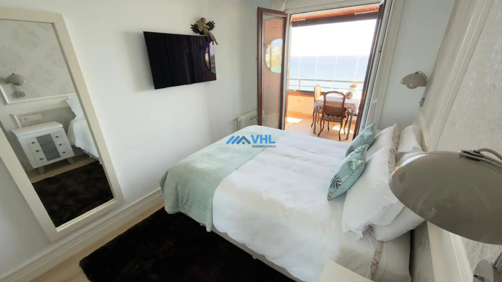 Schlafzimmer von Wohnung zum Verkauf in Castro-Urdiales mit Klimaanlage, Heizung und Terrasse