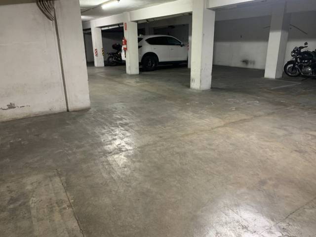 Garaje en Alquiler en Ciutat Universitària