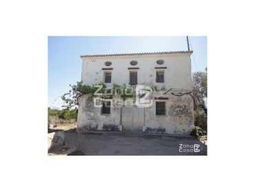 Maison rustique à vendre à Poligono Poligono 05