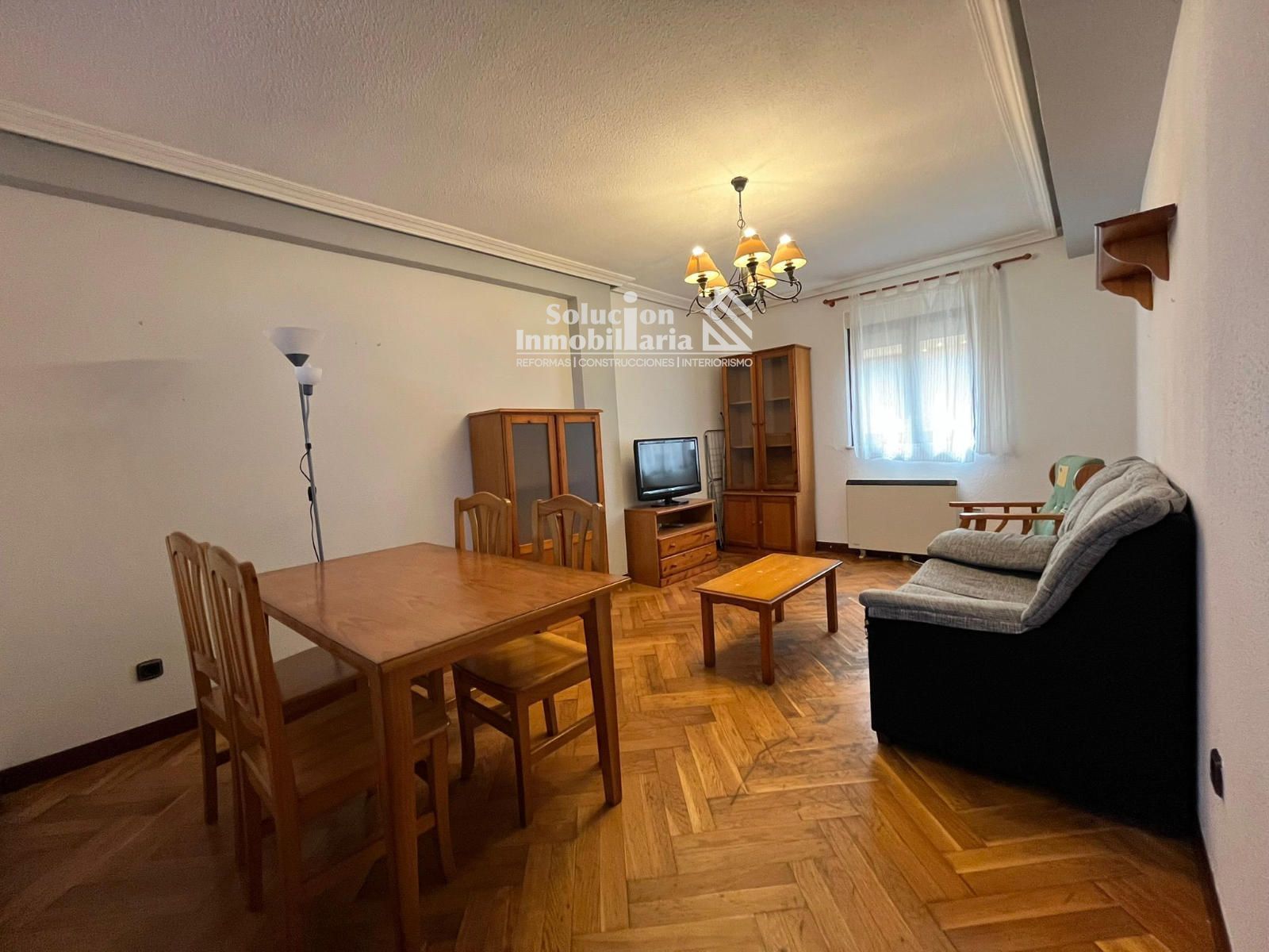 Living room of Apartment to rent in Salamanca Capital  with Heating, Furnished and Oven