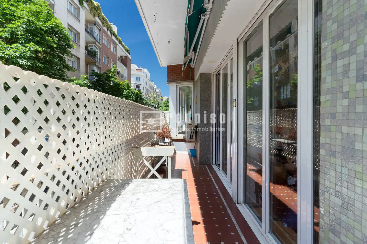 Vista exterior de Piso en venta en Madrid con Aire acondicionado, Calefacción y Terraza