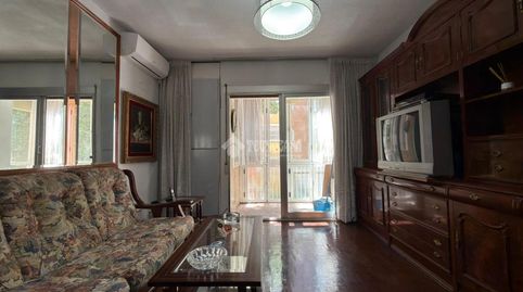 Foto 3 de Piso en venta en Media Legua, Madrid Capital
