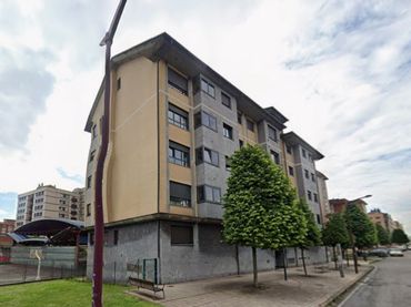 Flat with lift for sale in Calle Espinosa 14