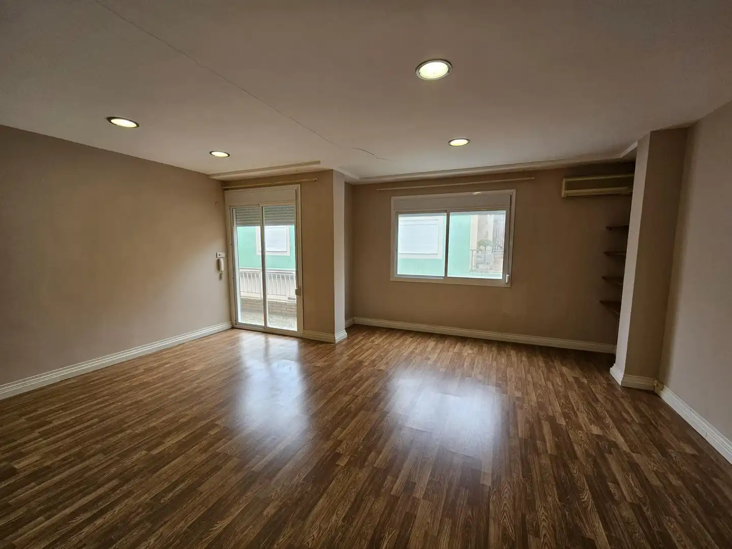 Piso con terraza en venta en Sollana, imagen 3