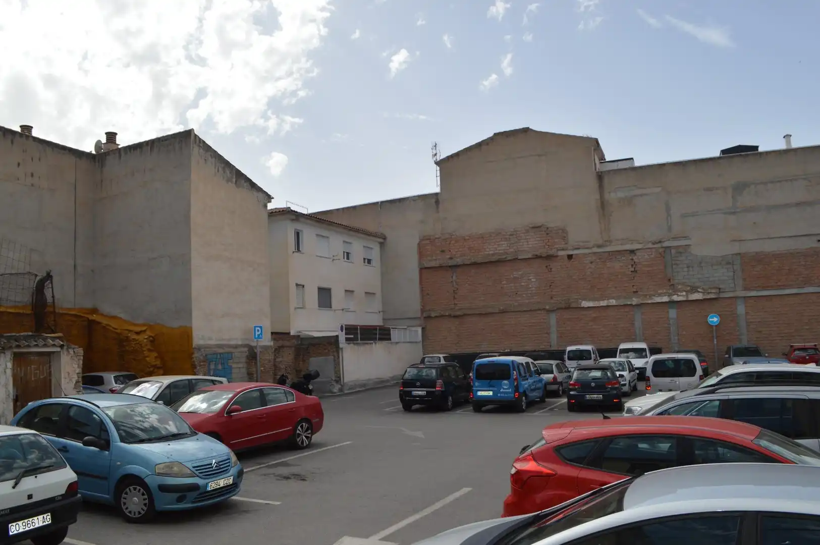 Aparcament de Pis de lloguer en Peligros amb Aire condicionat, Calefacció i Moblat