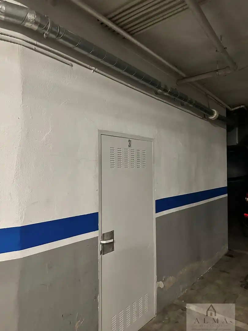 Einzelparkplatz zum Verkauf in Almendralejo, imagen 2