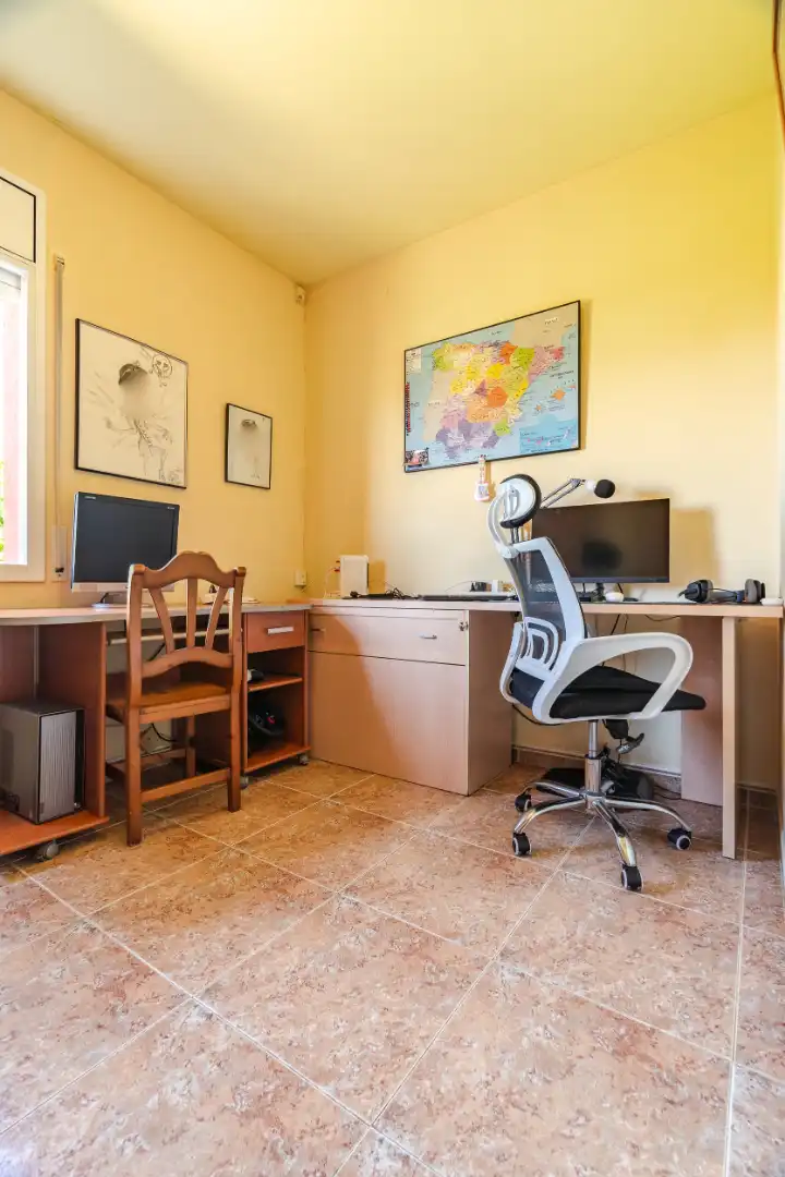 Houses for sale in La Secuita  with Air Conditioner, Heating and Private garden