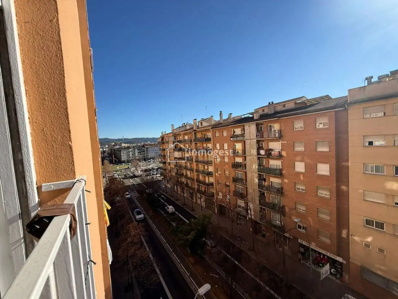 Flat for sale in Calle PAISOS CATALANS, Veïnat