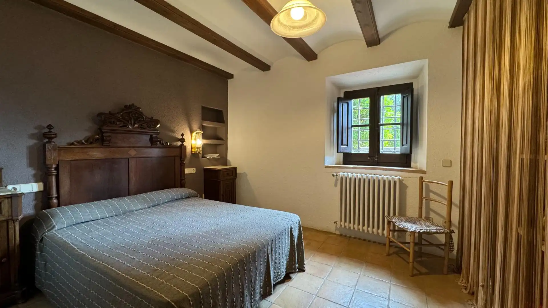 Habitación de Casa o chalet en venta en Llambilles con Calefacción, Jardín privado y Terraza
