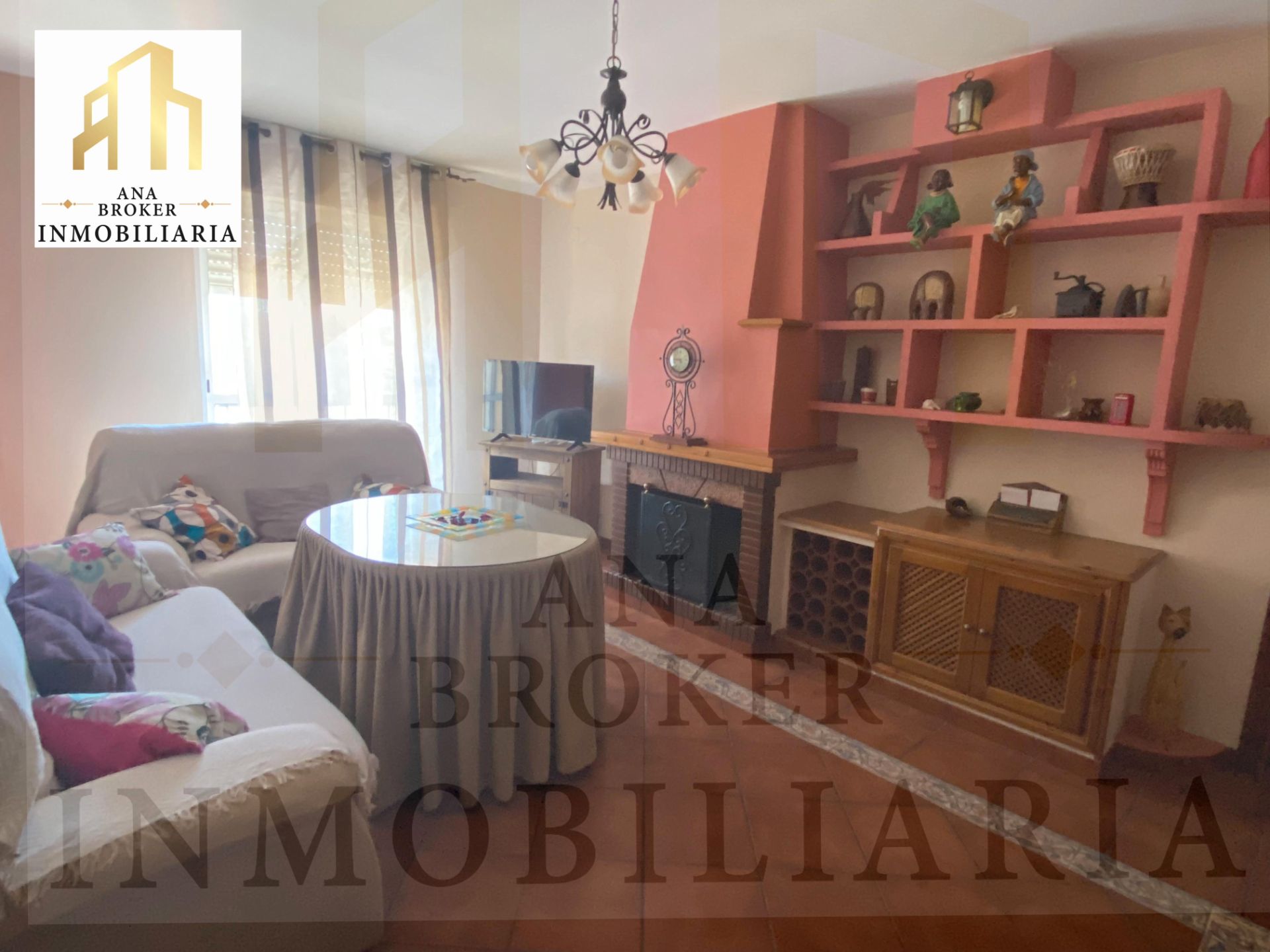 Living room of Flat to rent in Ronda  with Furnished