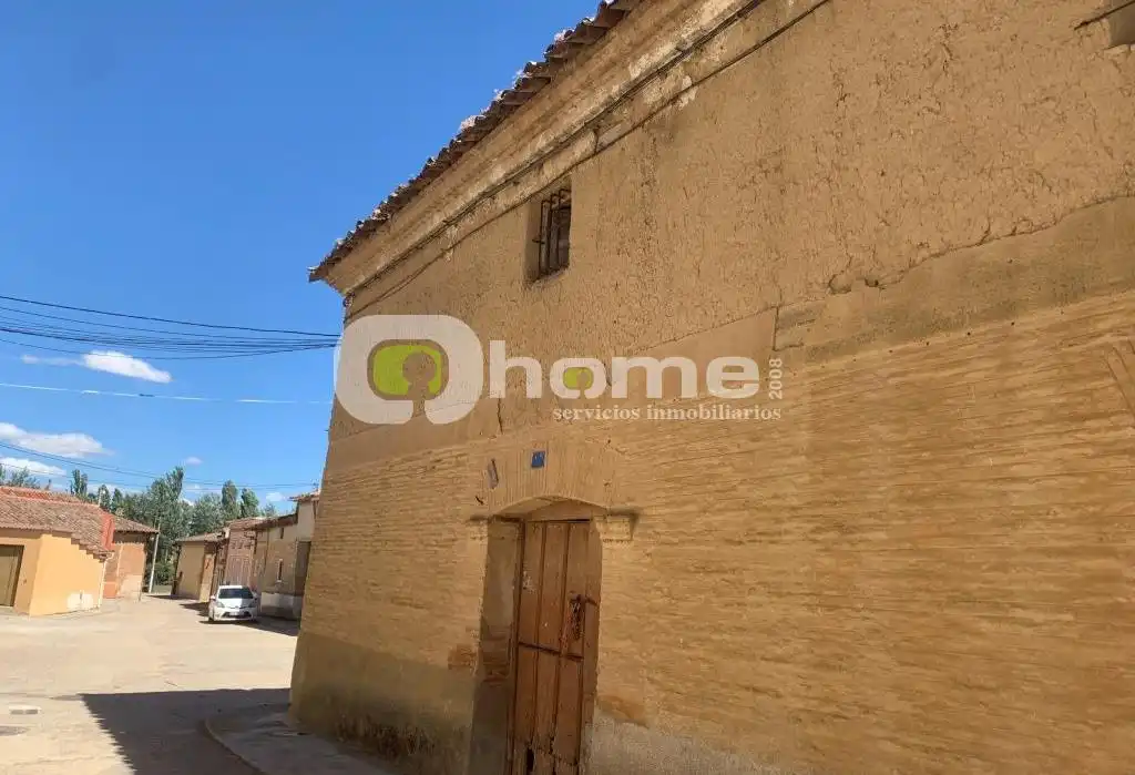 Exterior view of Houses for sale in Pinilla de Toro