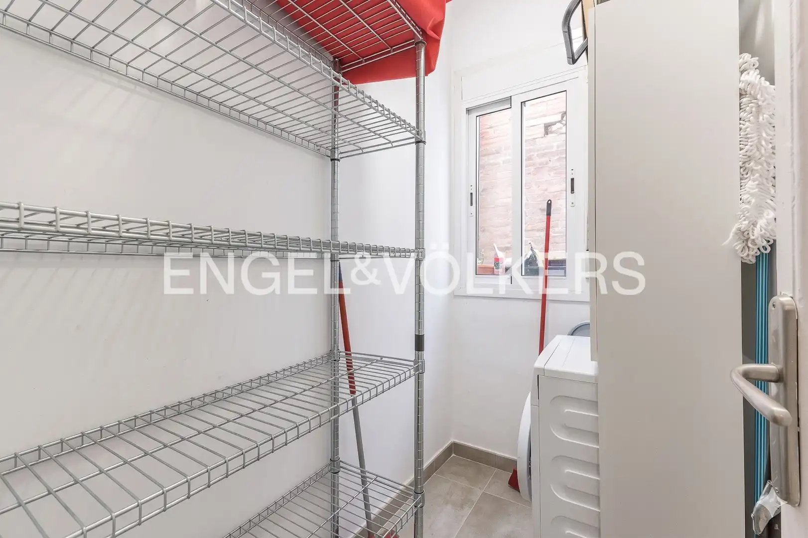 Cocina de Piso en venta en Barcelona con Calefacción, Parquet y Balcón