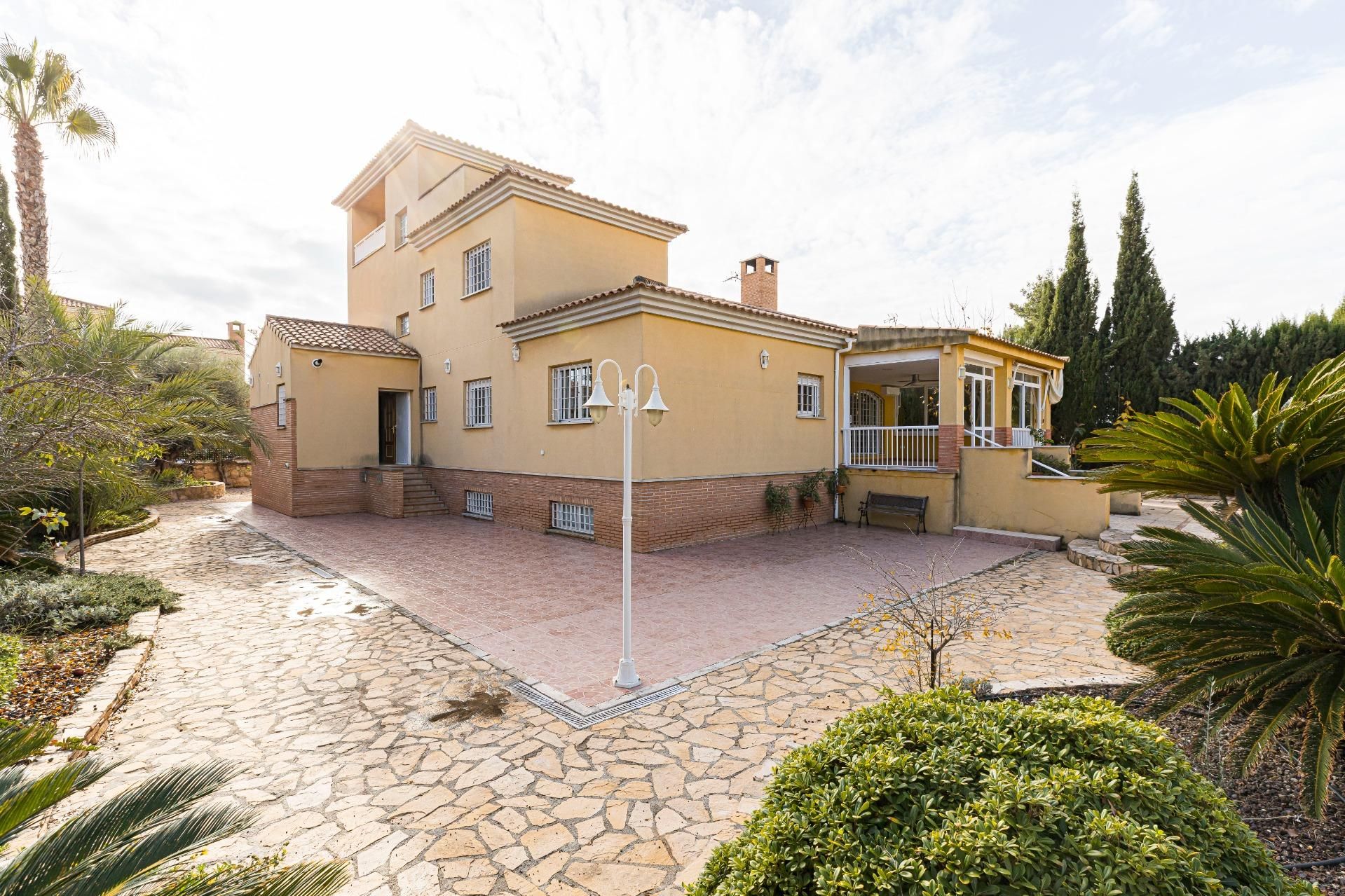 Exterior view of House or chalet for sale in  Murcia Capital  with Air Conditioner, Heating and Private garden