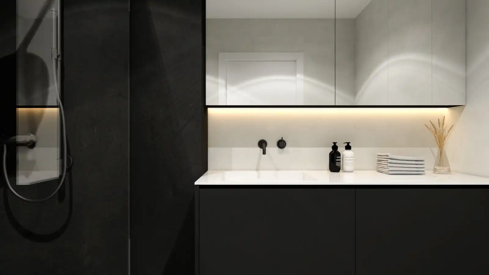 Baño de Apartamento en venta en Ourense Capital  con Calefacción y Parquet