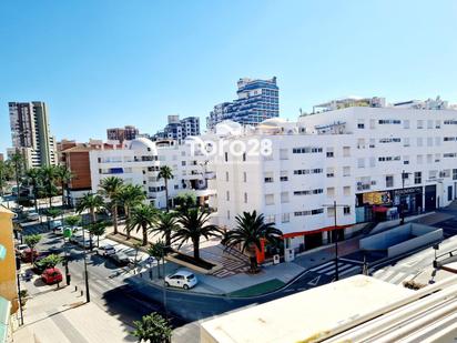 Exterior view of Duplex for sale in El Campello  with Air Conditioner, Heating and Terrace