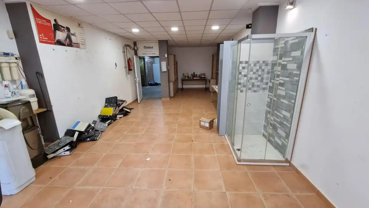 Local comercial en venda a Centro, imagen 2