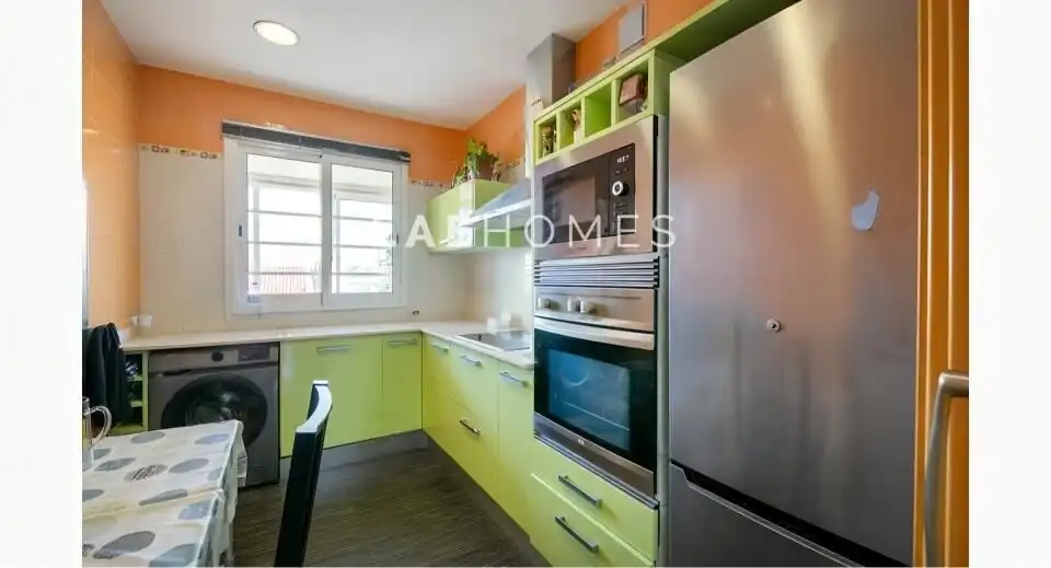 Cocina de Ático en venta en Badalona con Aire acondicionado, Calefacción y Amueblado