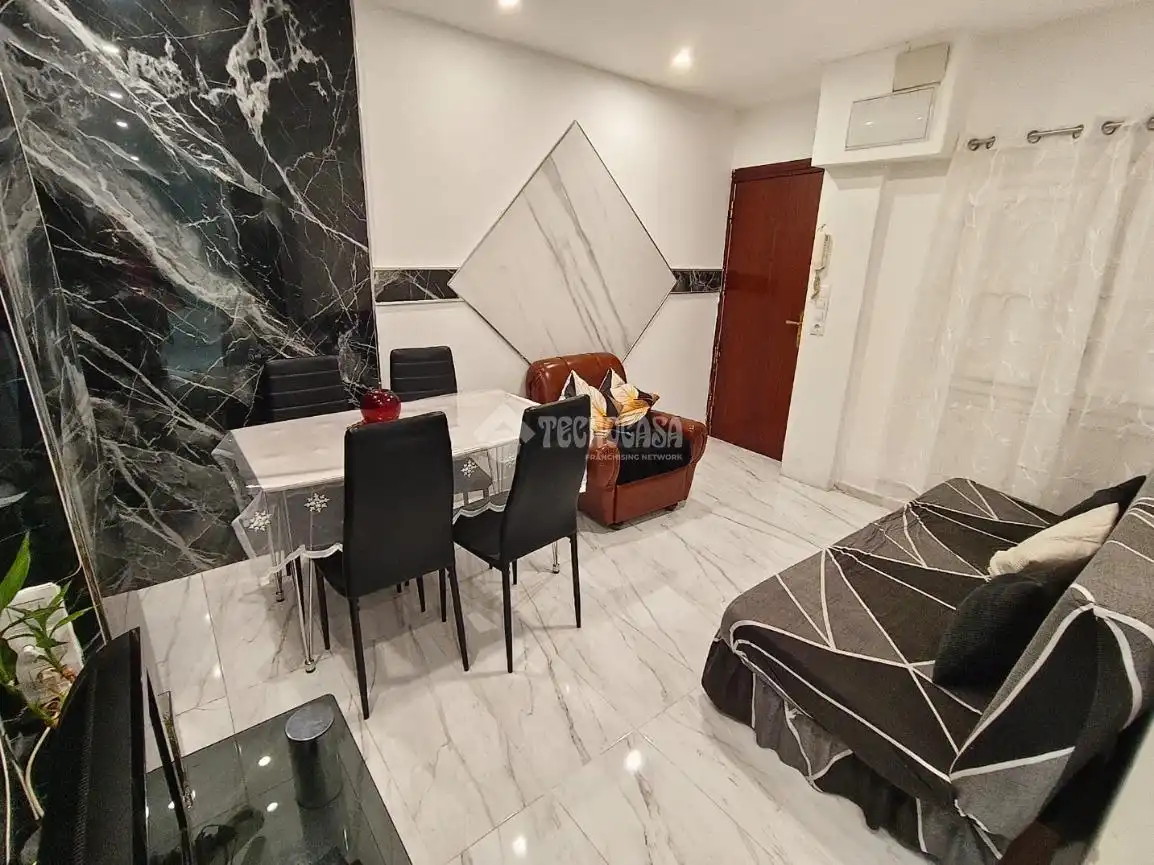 Living room of Flat for sale in Zaragoza