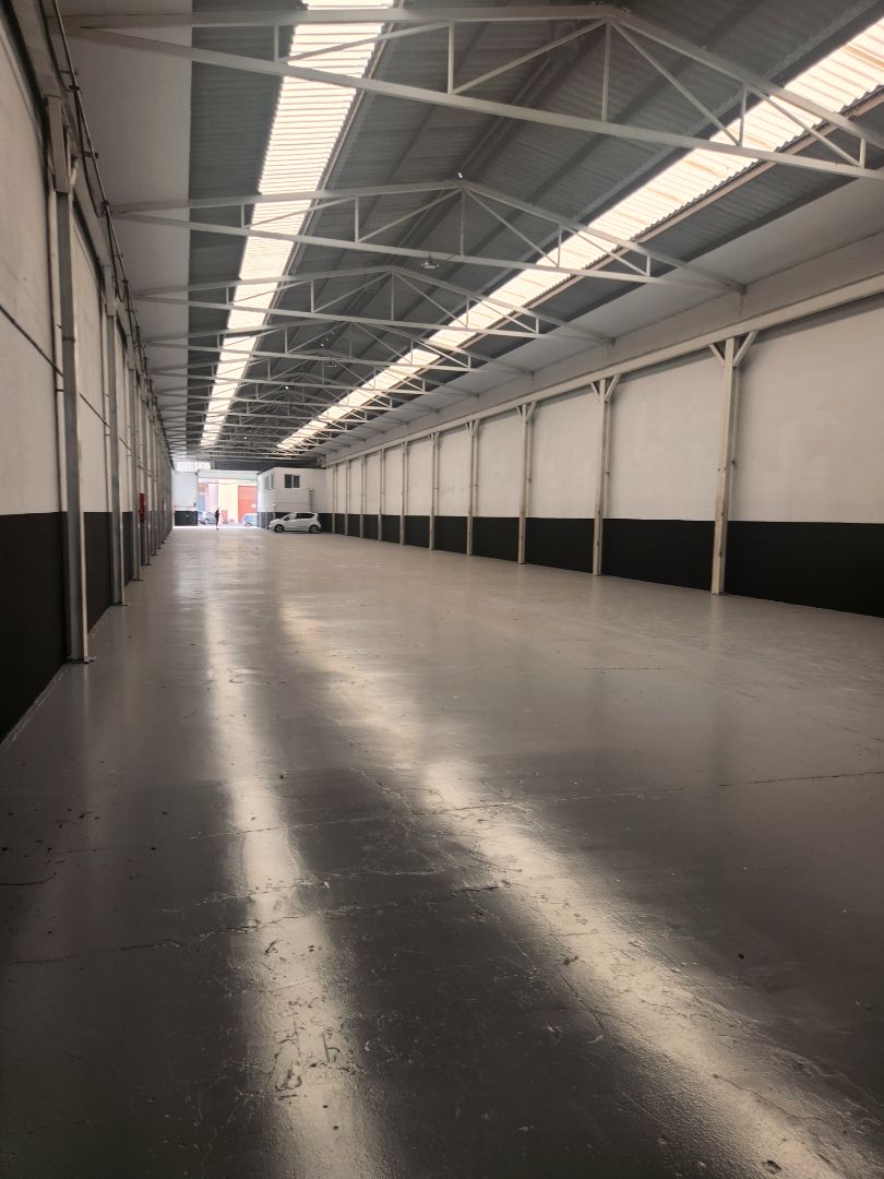 Nau industrial de lloguer en Viladecans