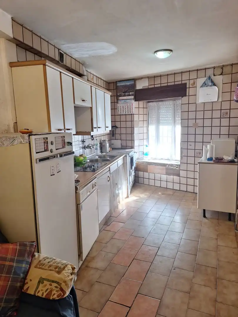 Kitchen of Houses for sale in Guardo  with Heating and Storage room