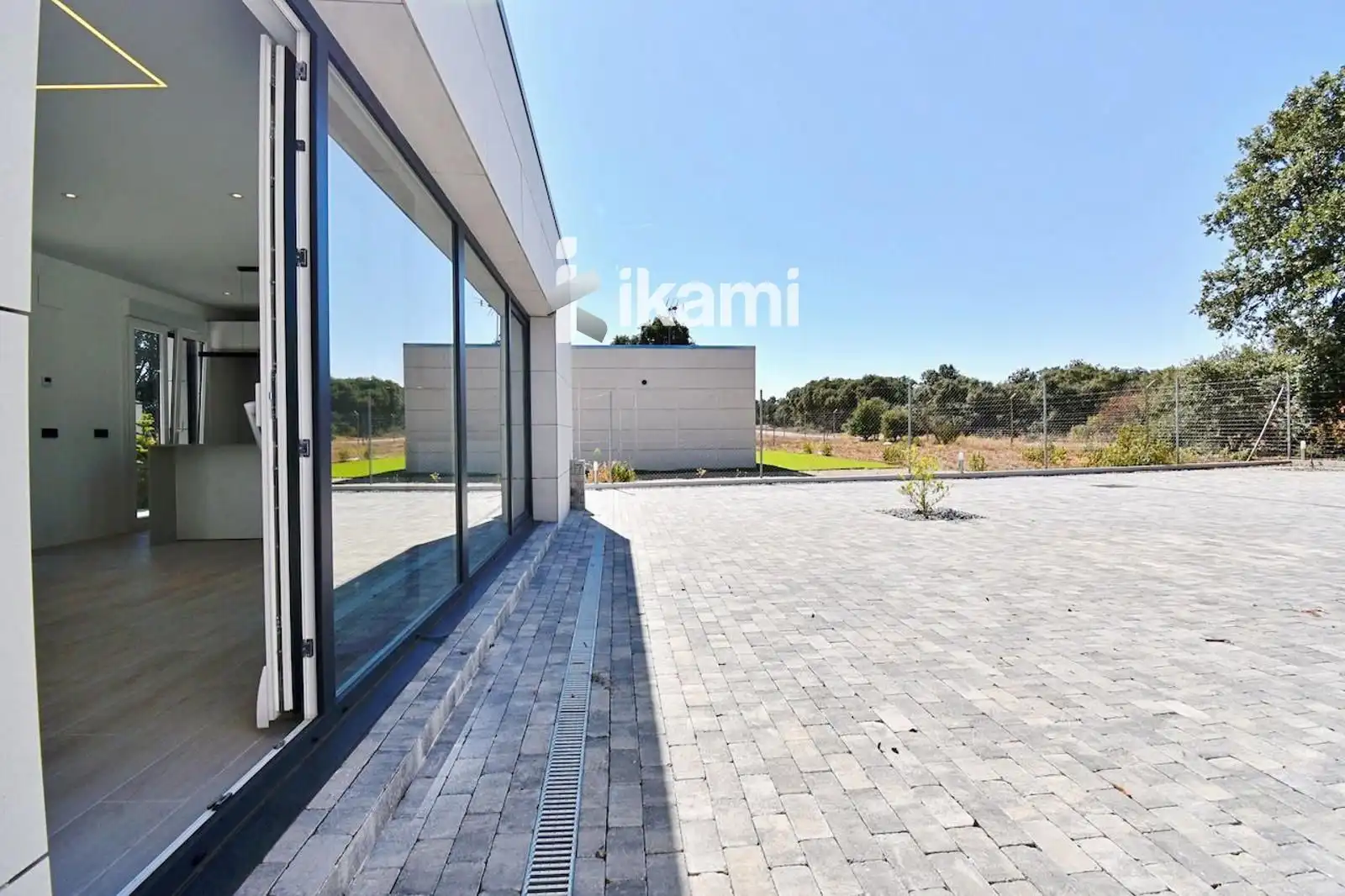 Terrace of Houses for sale in Chiloeches  with Air Conditioner and Alarm