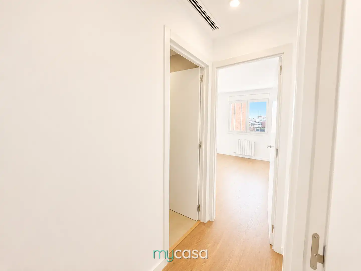 Piso en venta en Barcelona con Aire acondicionado, Calefacción y Parquet