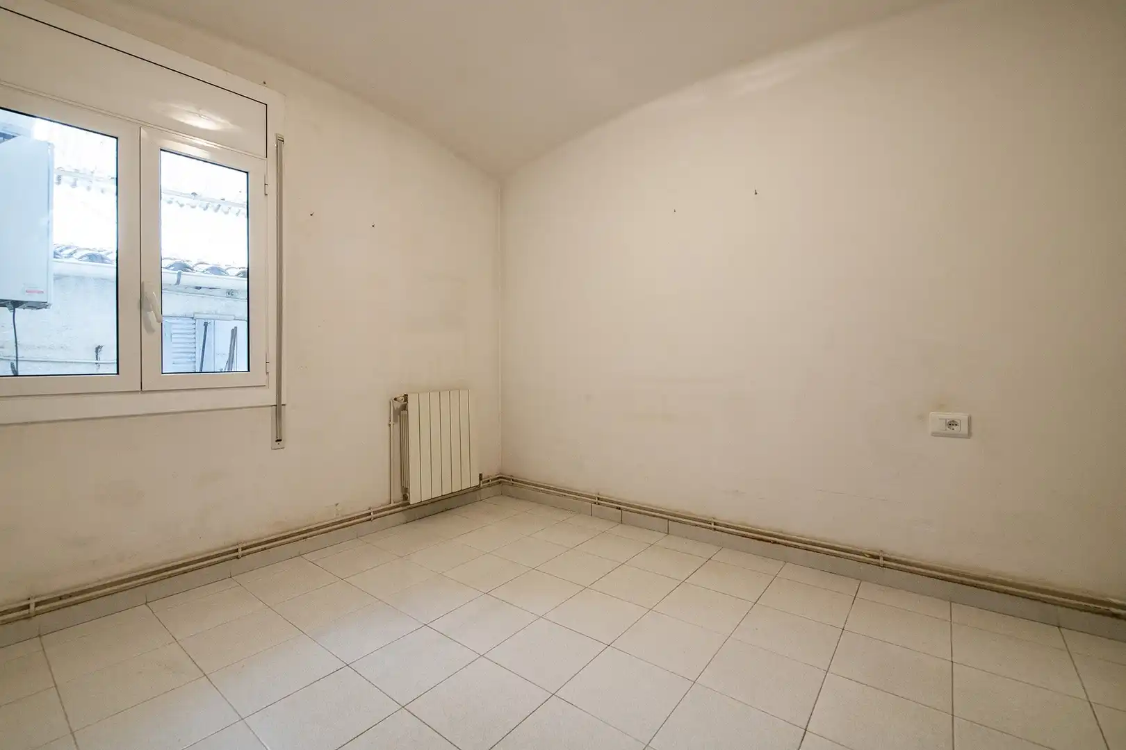 Einfamilien-Reihenhaus zum Verkauf in Banyoles mit Heizung, Terrasse und Balkon