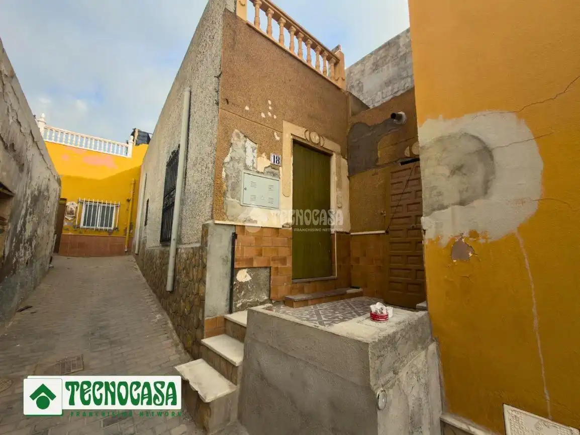 Maison jumelée à vendre à Adra