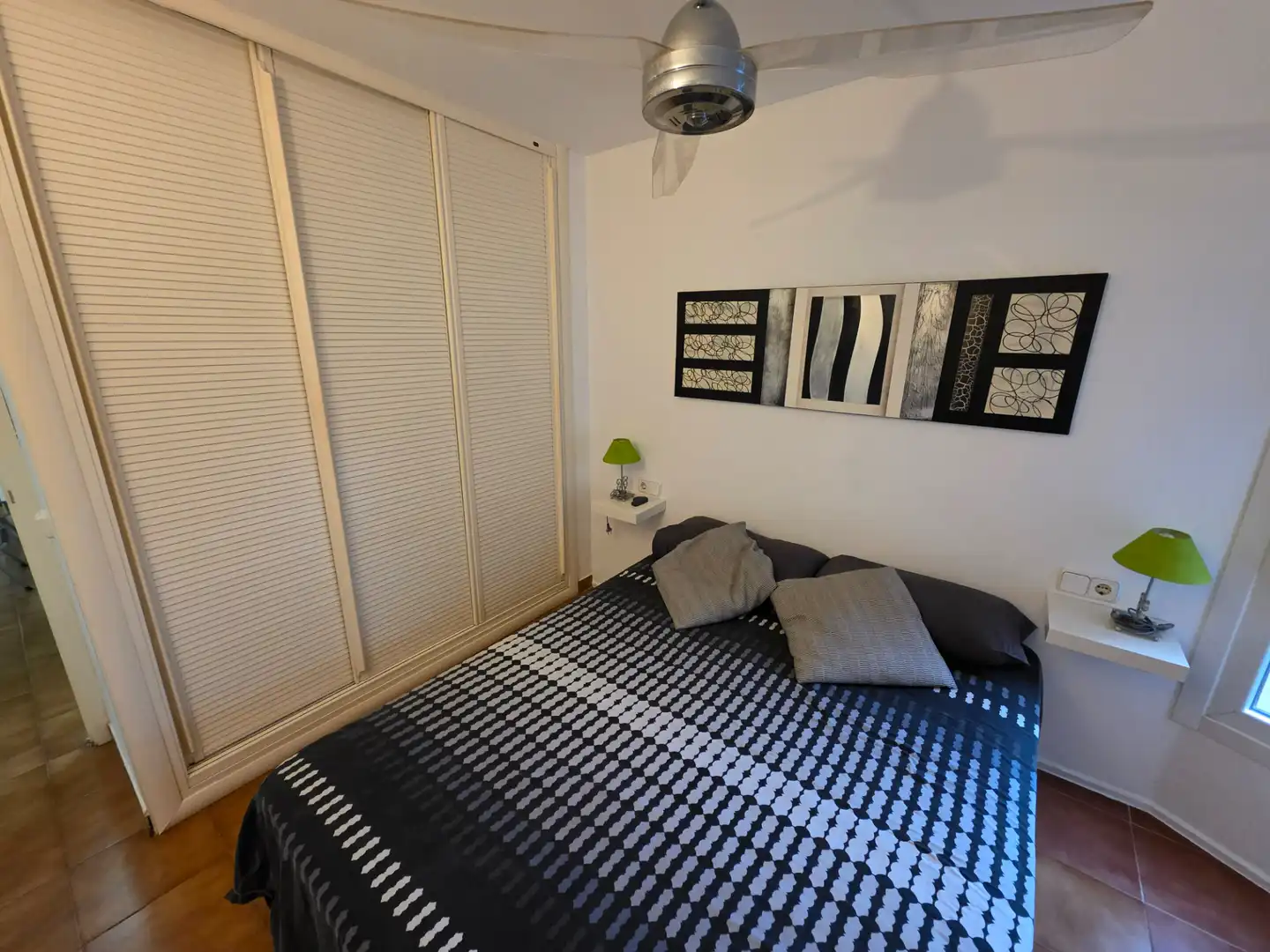 Bedroom of Apartments for rent in Ponent