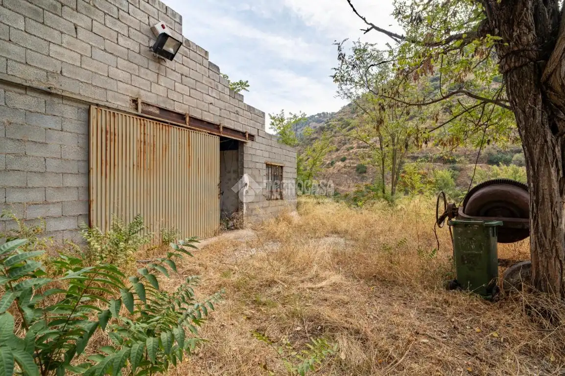 Terreno industrial en venta en Albaicín