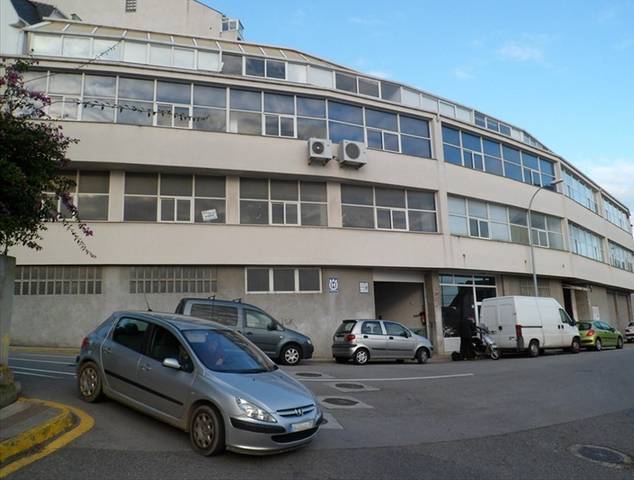 Local comercial en Venta en Celso Emilio Ferreiro en Burela