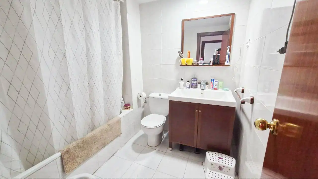 Piso con terraza en venta en Can Borrell, imagen 16