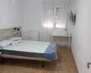 Dormitori de Pis de lloguer en  Murcia Capital amb Aire condicionat, Calefacció i Terrassa