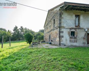 Exterior view of House or chalet for sale in Villaescusa (Cantabria)  with Private garden