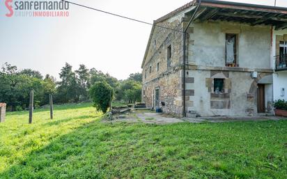 Exterior view of House or chalet for sale in Villaescusa (Cantabria)  with Private garden