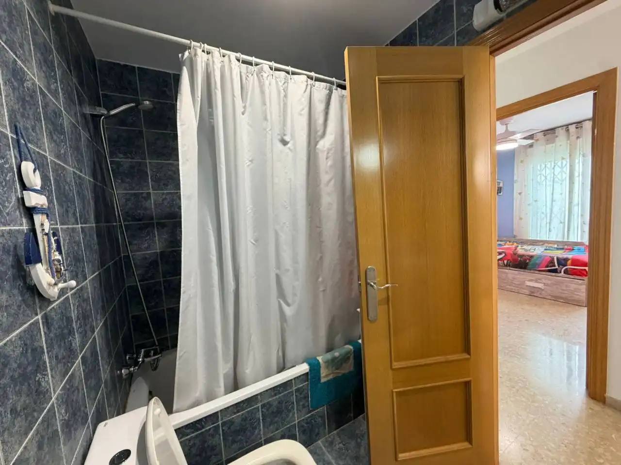 Bany de Pis en venda en Castellón de la Plana / Castelló de la Plana amb Aire condicionat, Terrassa i Traster