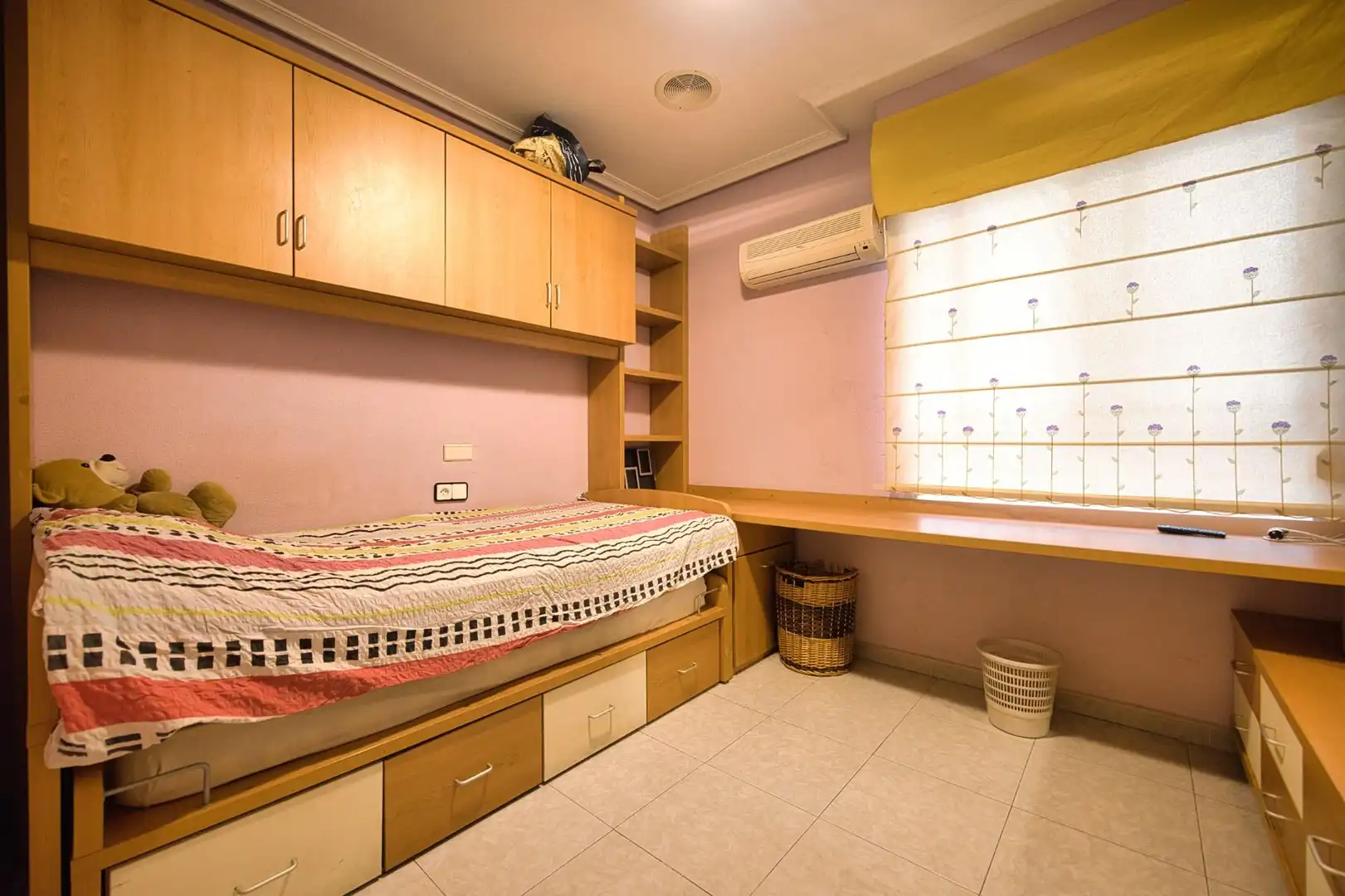 Bedroom of Flat for sale in Orihuela  with Air Conditioner, Furnished and Balcony