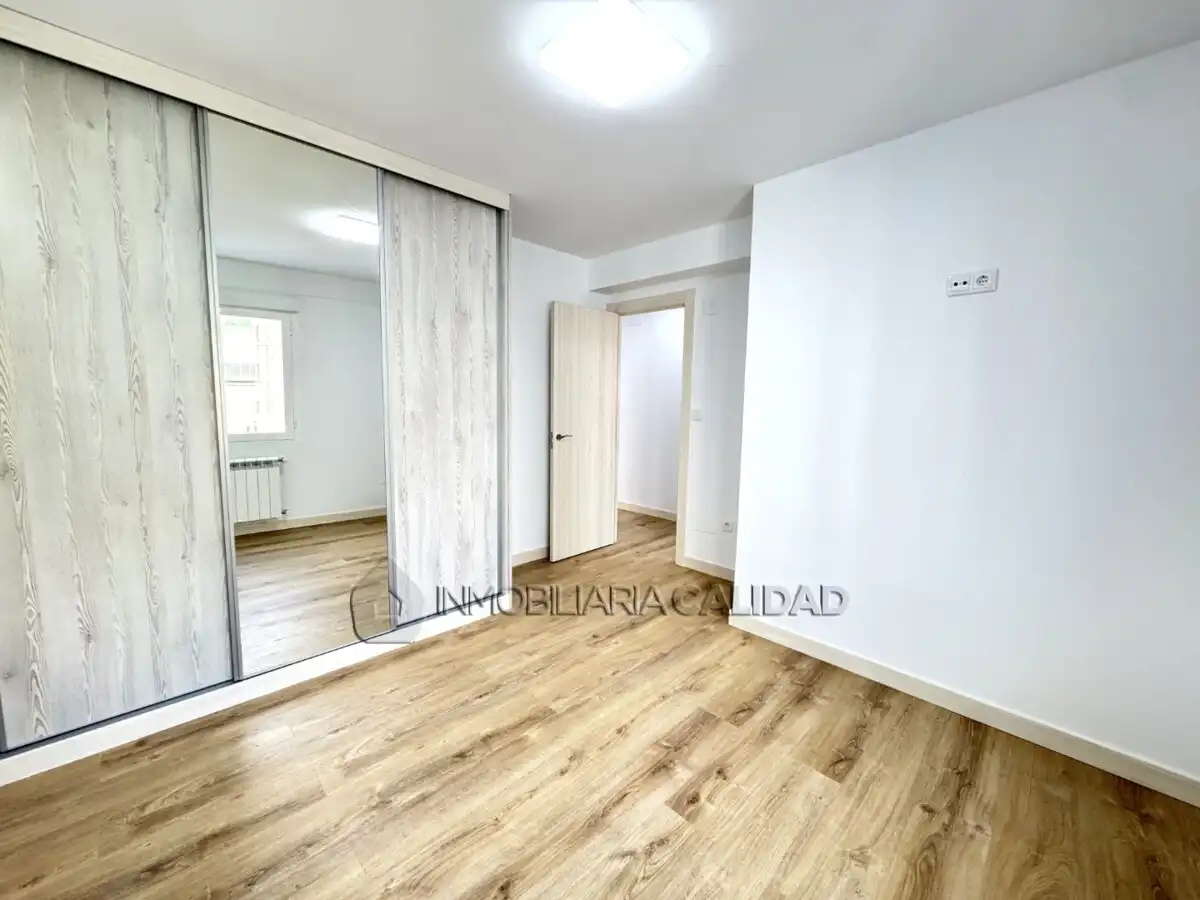 Habitación de Piso en venta en Burgos con Calefacción