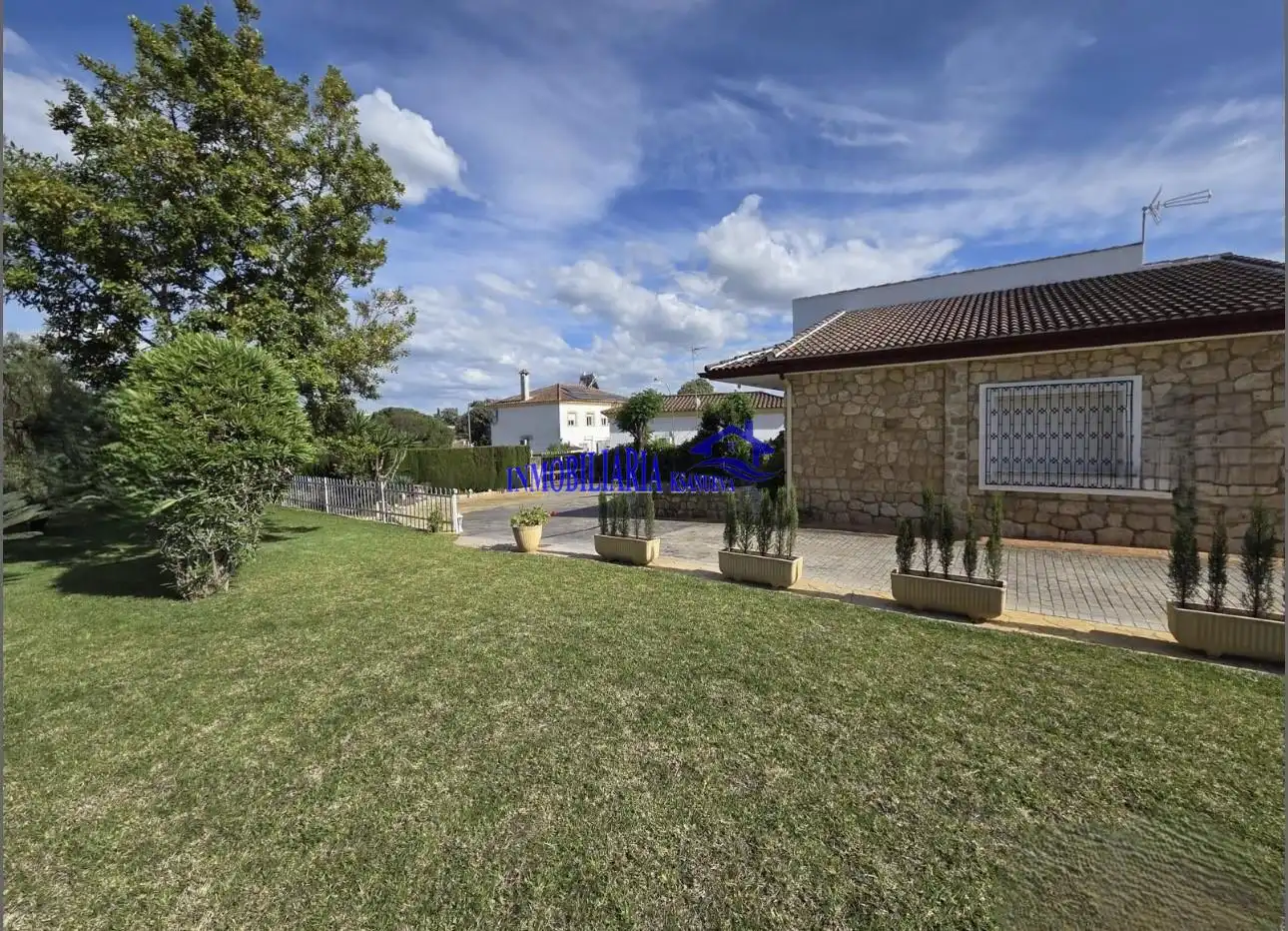 Garden of Houses for sale in Córdoba  with Swimming Pool