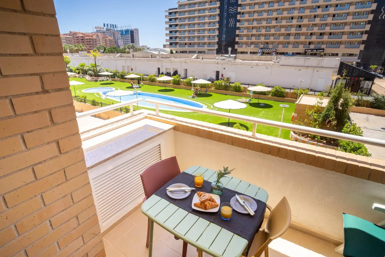 Terrassa de Apartament en venda en Oropesa del Mar / Orpesa amb Jardí privat, Terrassa i Traster